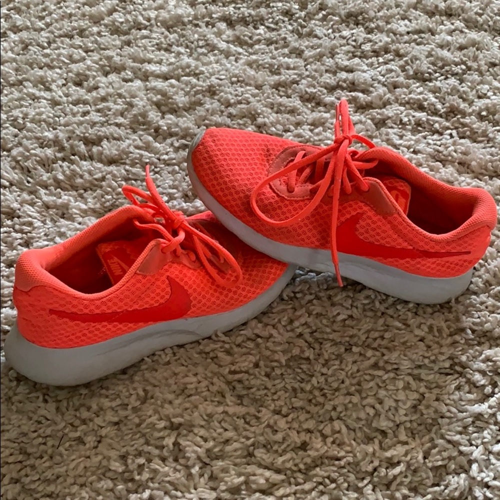 ❗️Nike’s❗️5/35